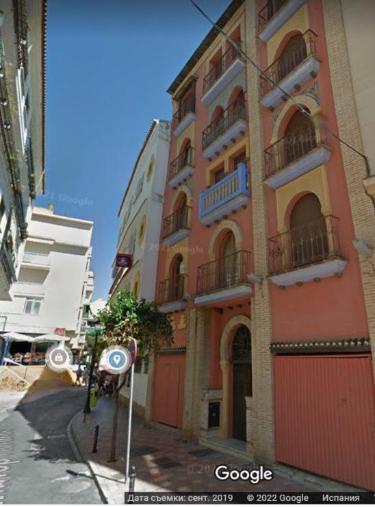 Ferienwohnung Apartamento En El Centro A Dos Minutos De La Playa Fuengirola Exterior foto