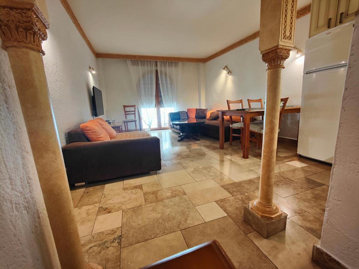 Ferienwohnung Apartamento En El Centro A Dos Minutos De La Playa Fuengirola Exterior foto